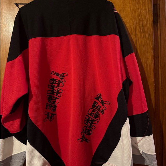 NHL jersey and signature - Picture 4 of 5